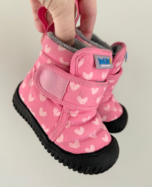 Jan & Jul Insulated Pink Hearts Ankle Boots (4)
