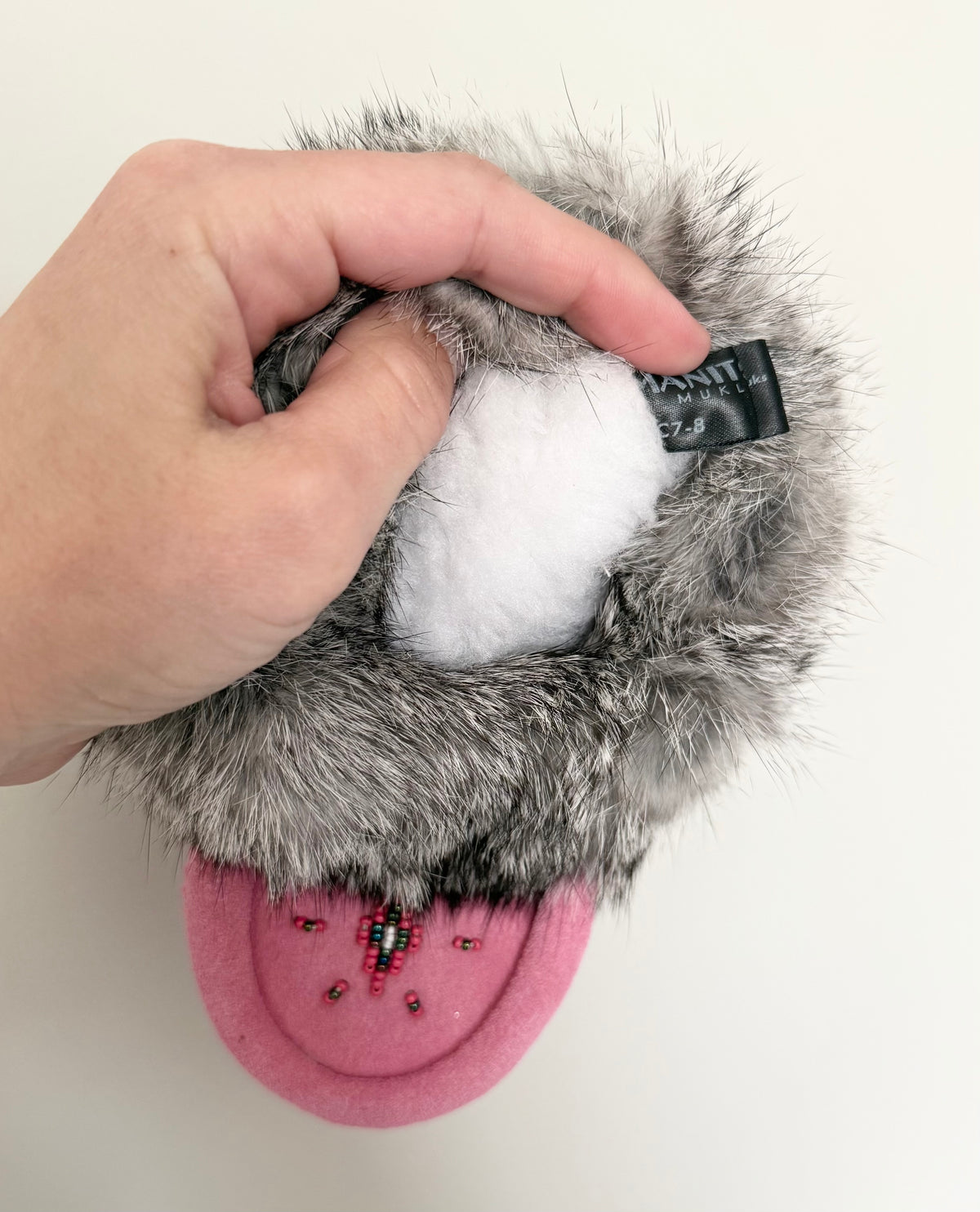 Manitobah Mukluks Pink Beaded Fur Trim Moccasin Slippers (7-8)