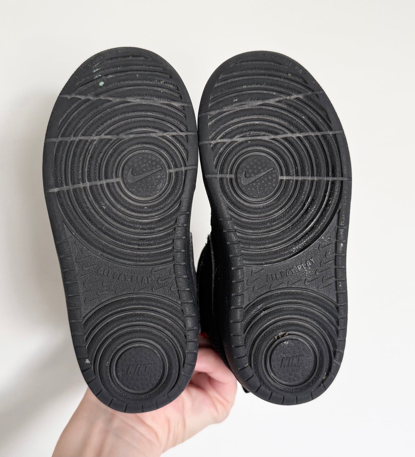 Nike Court Borough Mid 2 Solid Black Stretch Lace & Velcro Sneakers (9)