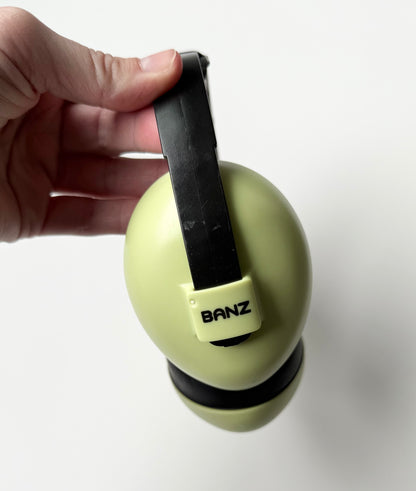 Baby Banz Earmuff Mini- Lime (0-2 Years)
