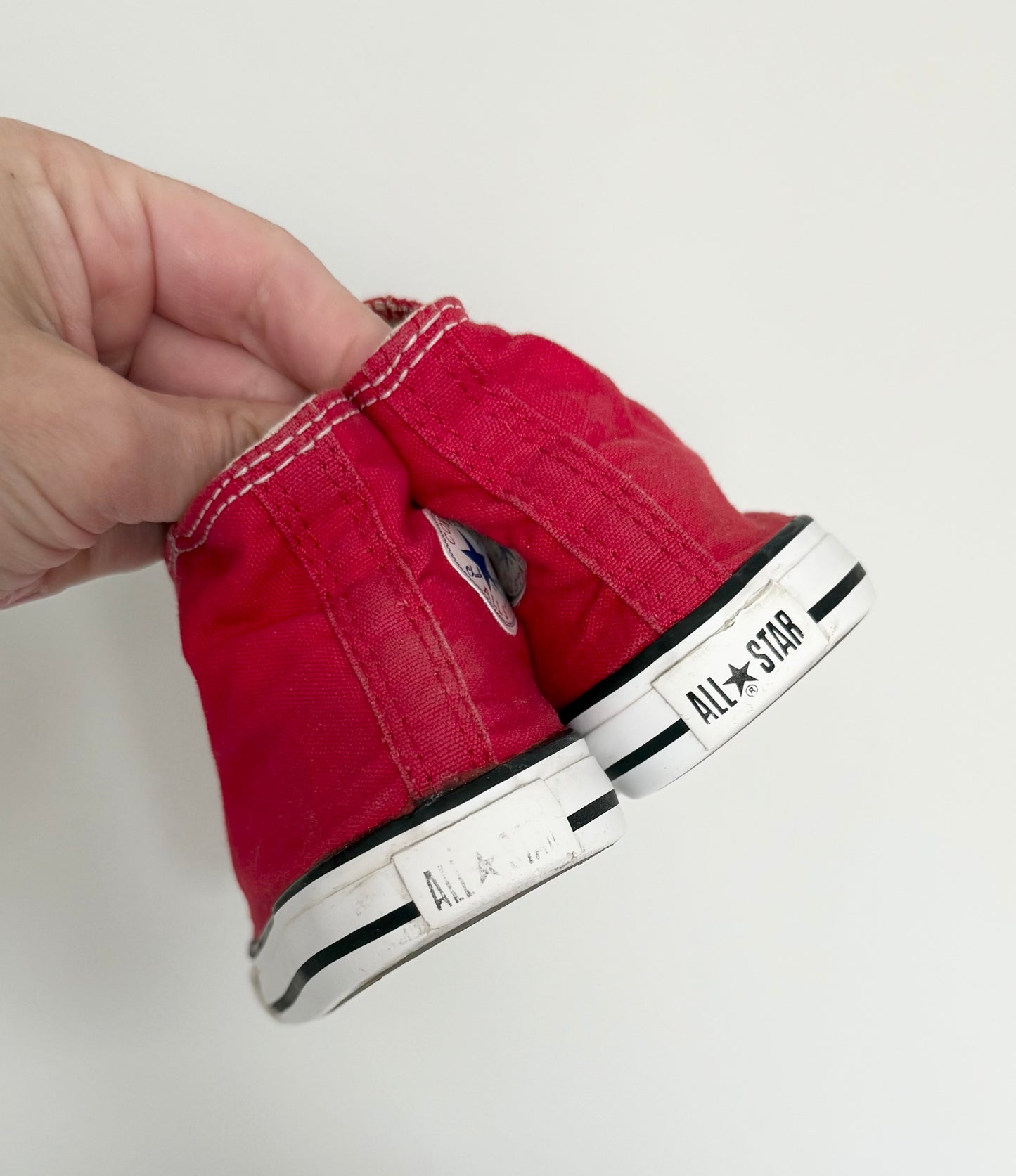 Converse Red High Top Lace Up Sneakers (7)