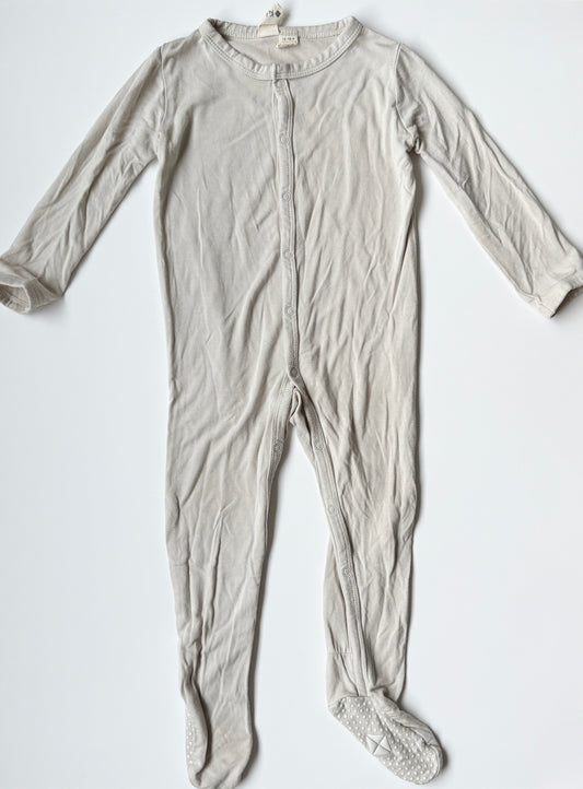 Kyte Oat Snap Footie Sleeper (12-18 Months)