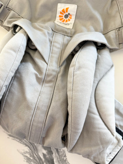 Ergo Omni 360 Classic Baby Carrier in Pearl Grey