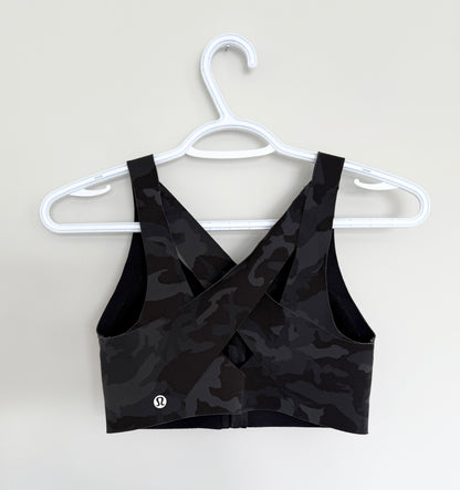 Women’s Lululemon Enlite Bra Zip Front in Incognito Multi Grey Camo (32D)