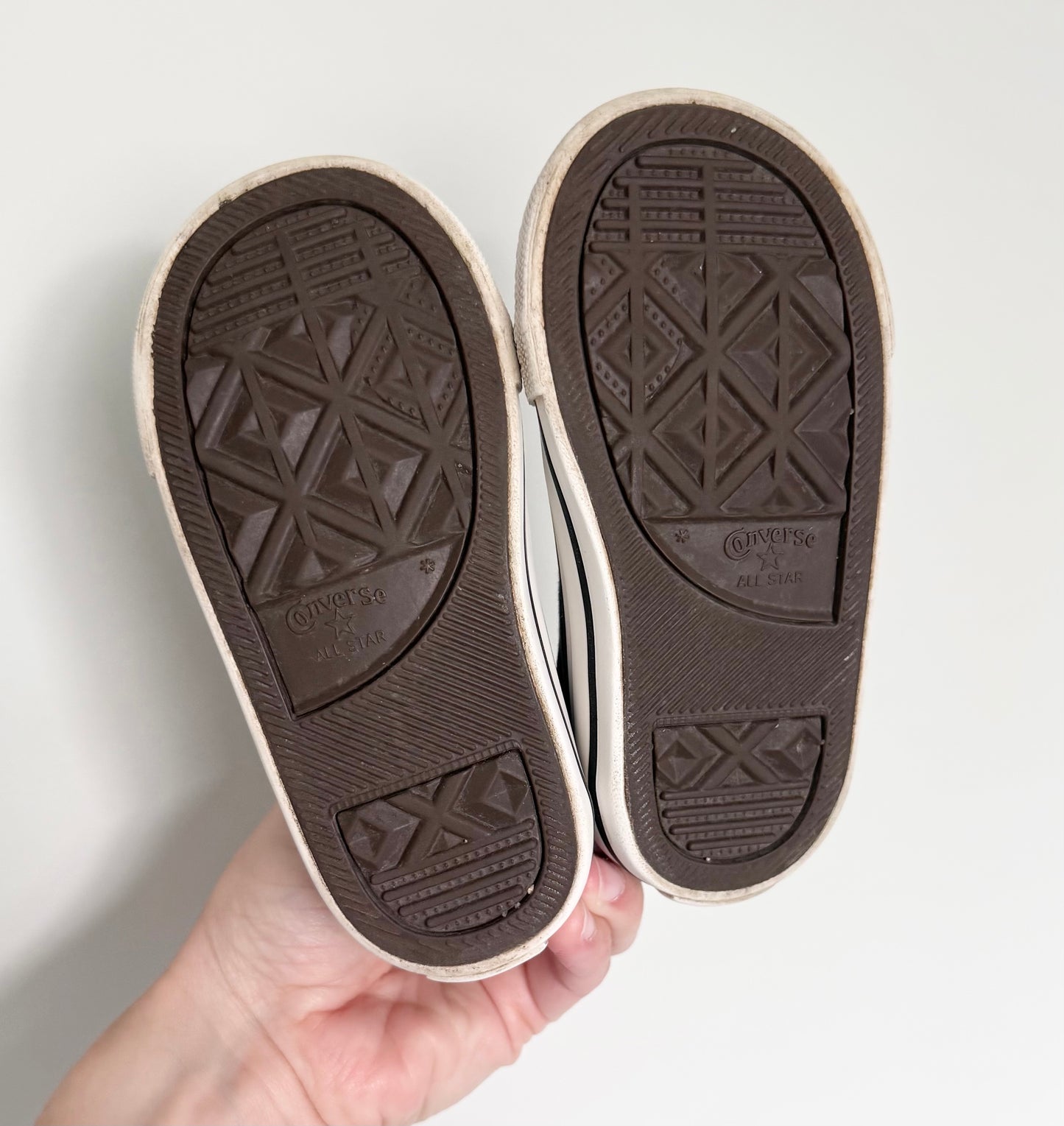 Converse Navy Blue Lace Up Sneakers (6)