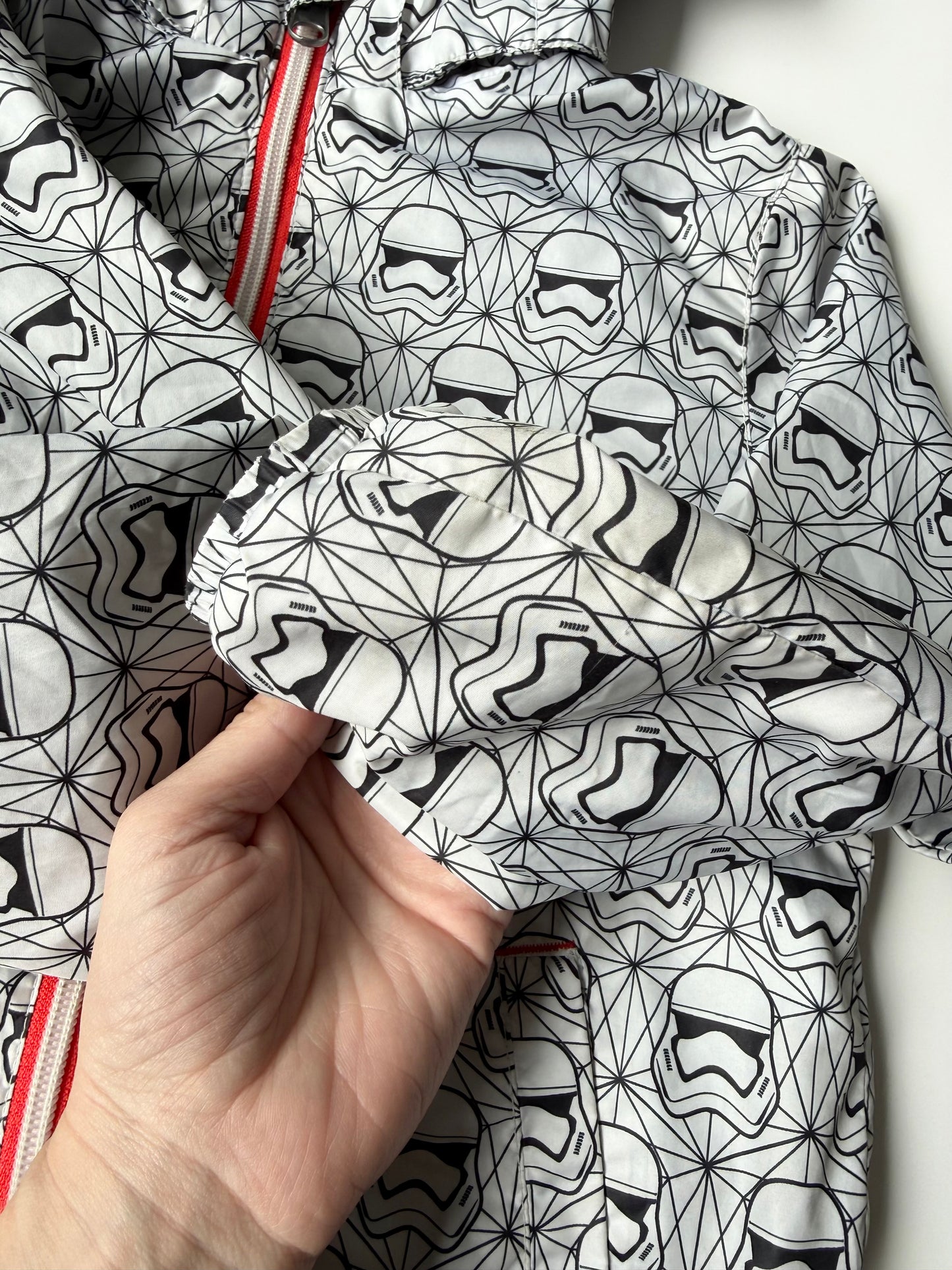 H&M x Star Wars Black & White Storm Troopers Windbreaker (4-6 Years)