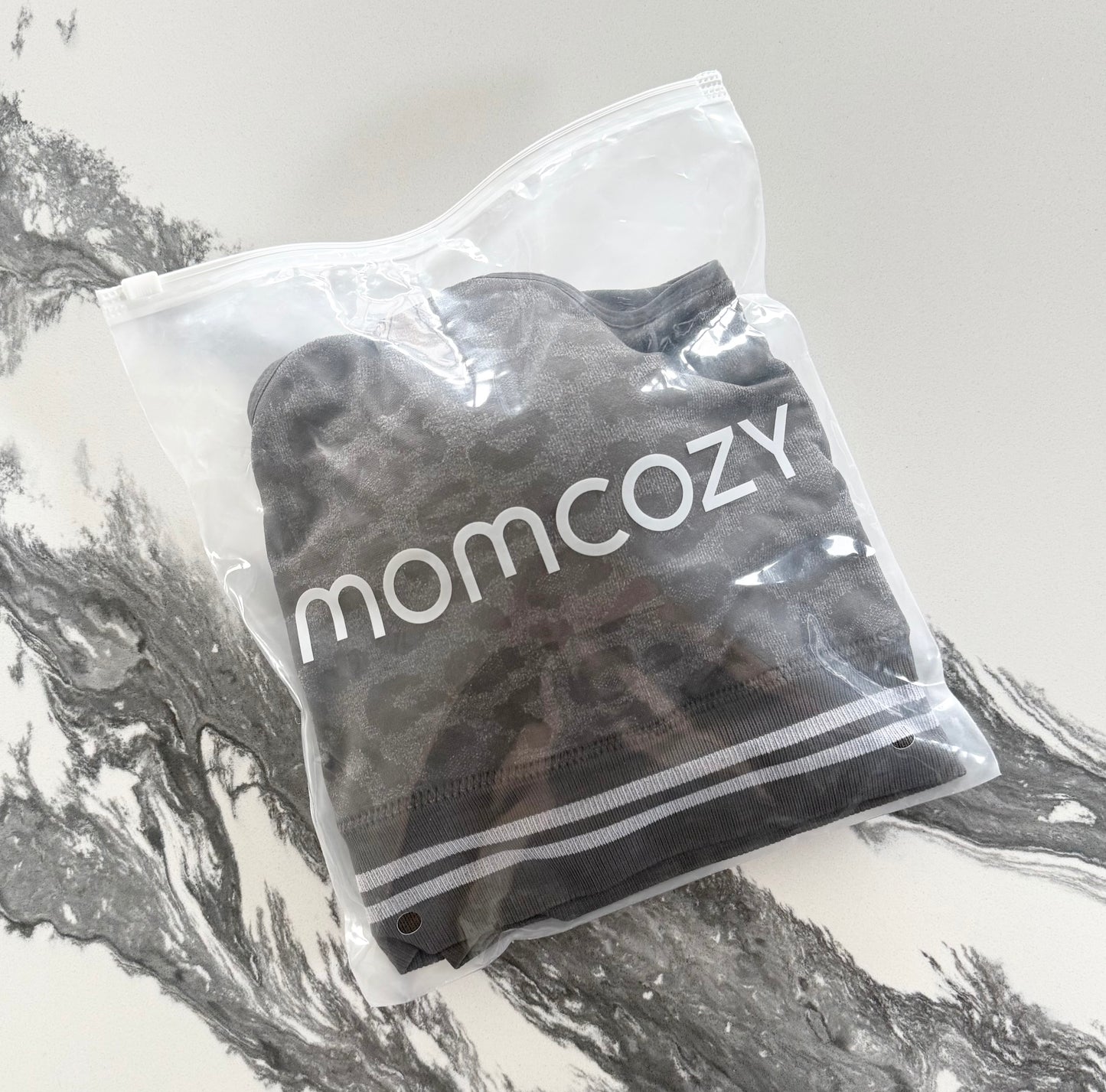 Momcozy Nursing/Pumping Hands-Free Bra in Leopard Smoke (3XL)