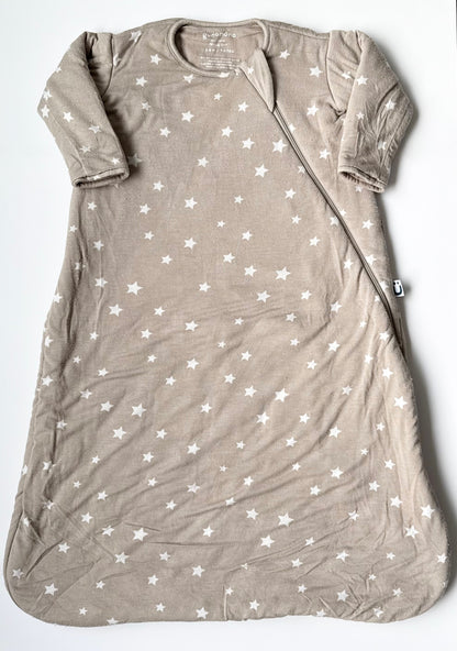 Gunamuna Beige & White Stars Long Sleeve Sleep Sack (3-9 Months)