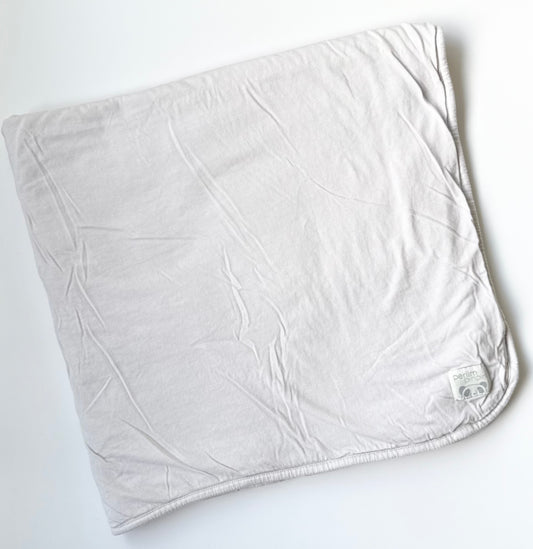 Perlim Pinpin Light Grey Blanket