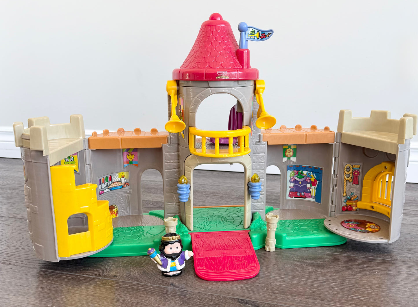 Fisher-Price Little People Lil' Kingdom Castle Playset