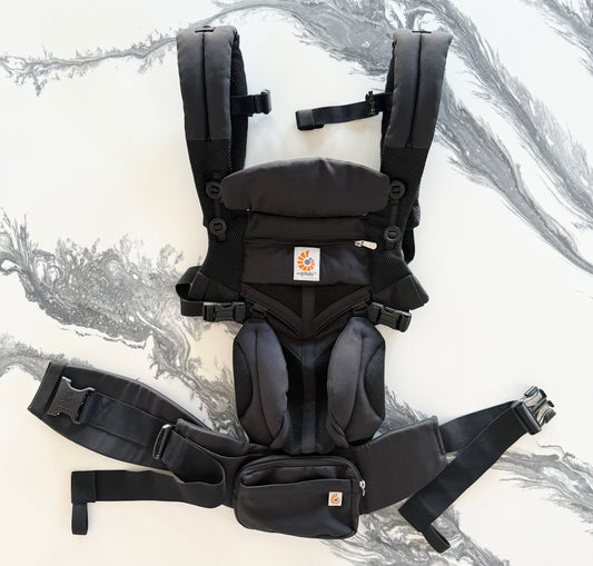 Ergo Omni 360 Cool Air Mesh Baby Carrier in Onyx Black