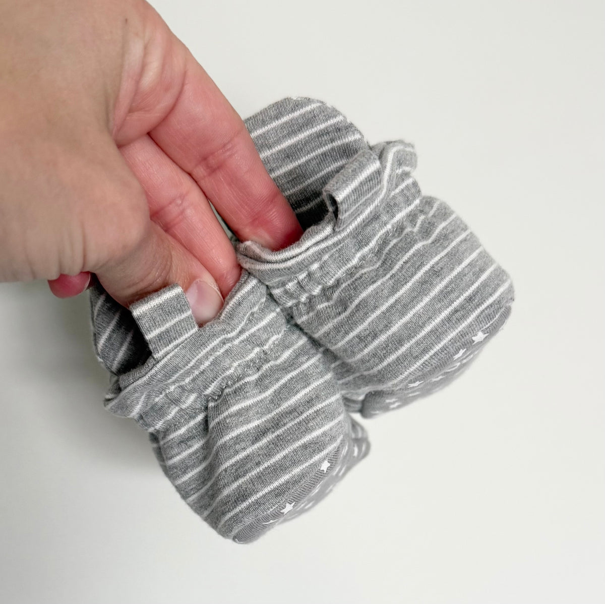 Robeez Grey Stripes & Stars Booties (1)