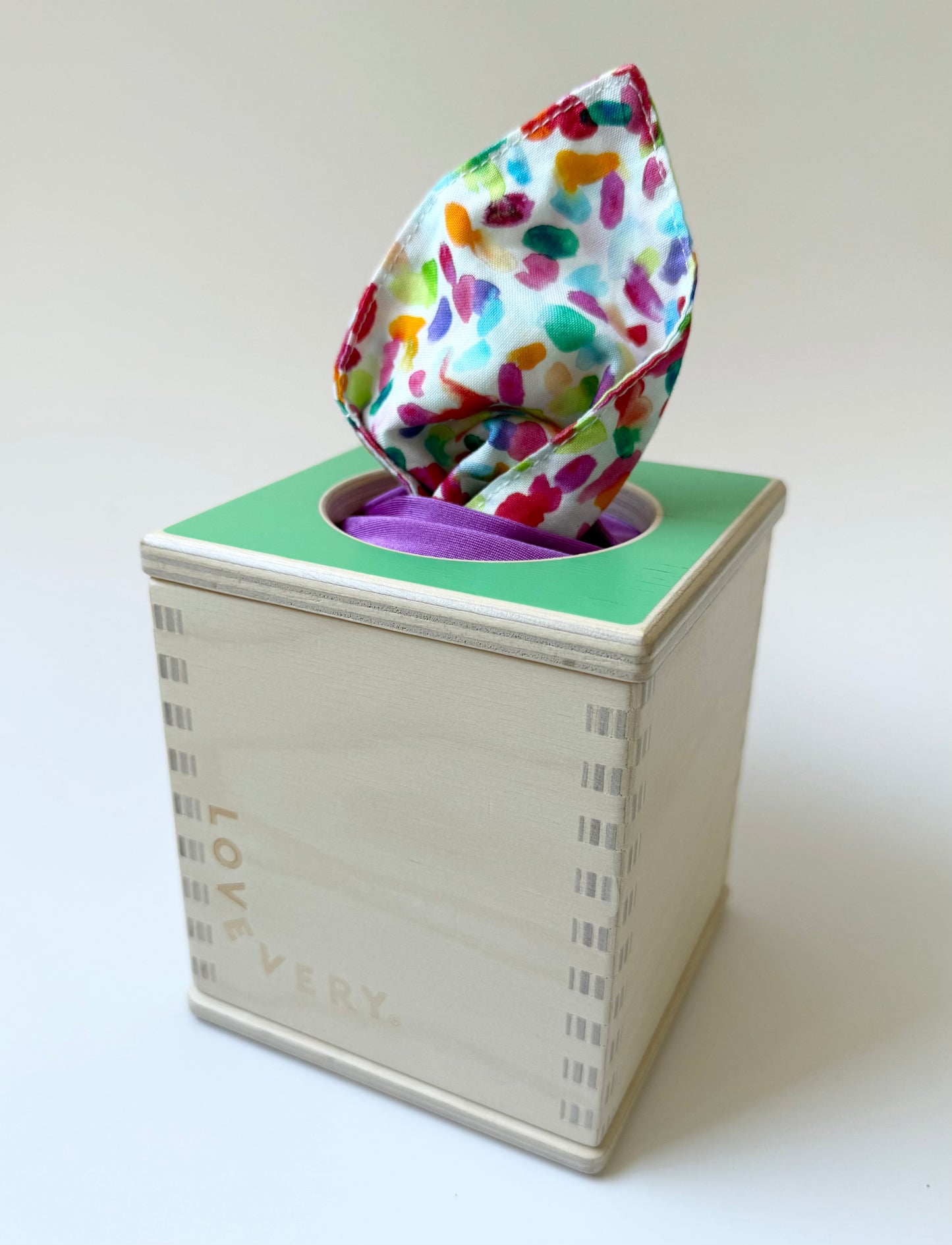 Lovevery Magic Tissue Box & Magic Tissues