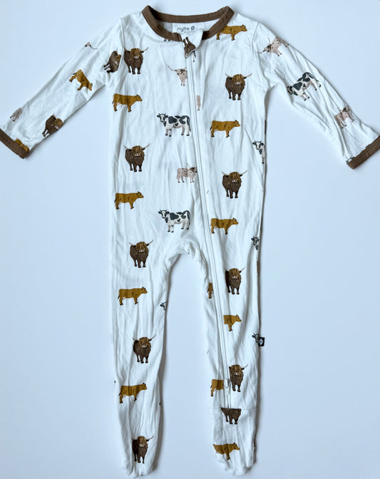 Kyte Moo Zipper Footie Sleeper (6-12 Months)
