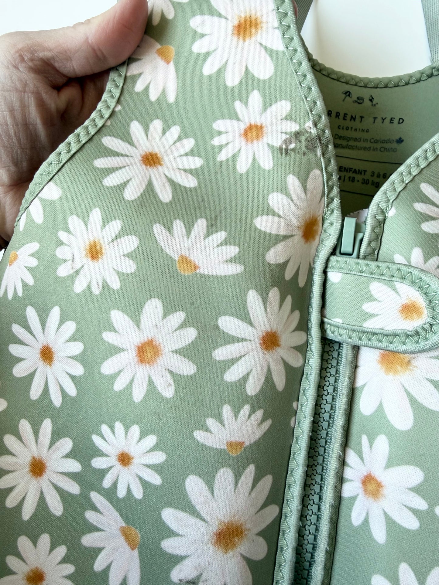 Current Tyed Swim Vest in Sage Daisies (3-6 Years)
