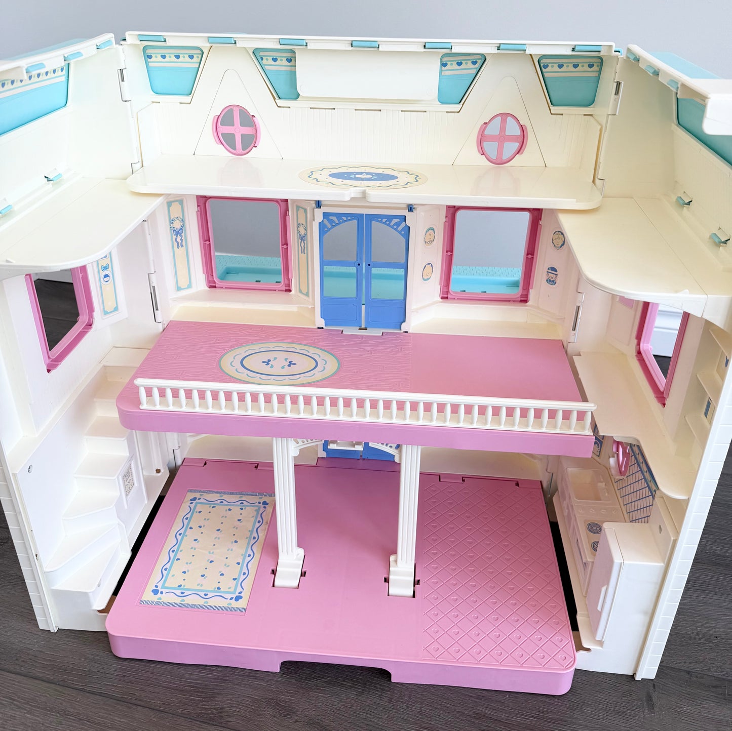 Fisher-Price Loving Family Dream Dollhouse