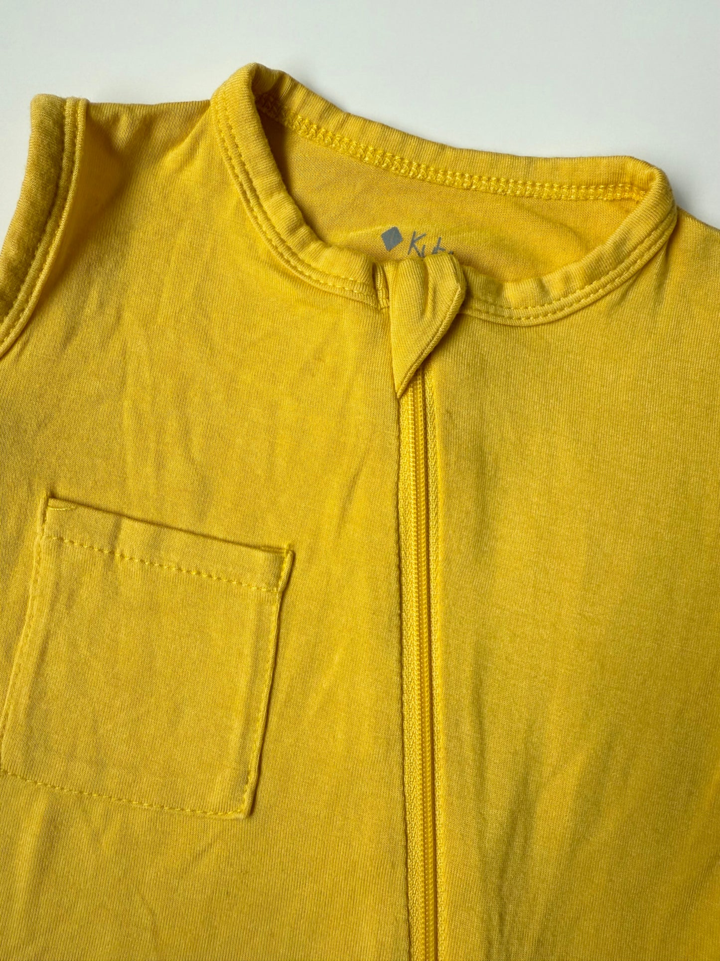 Kyte Pineapple Sleeveless Zipper Romper (3-6 Months)