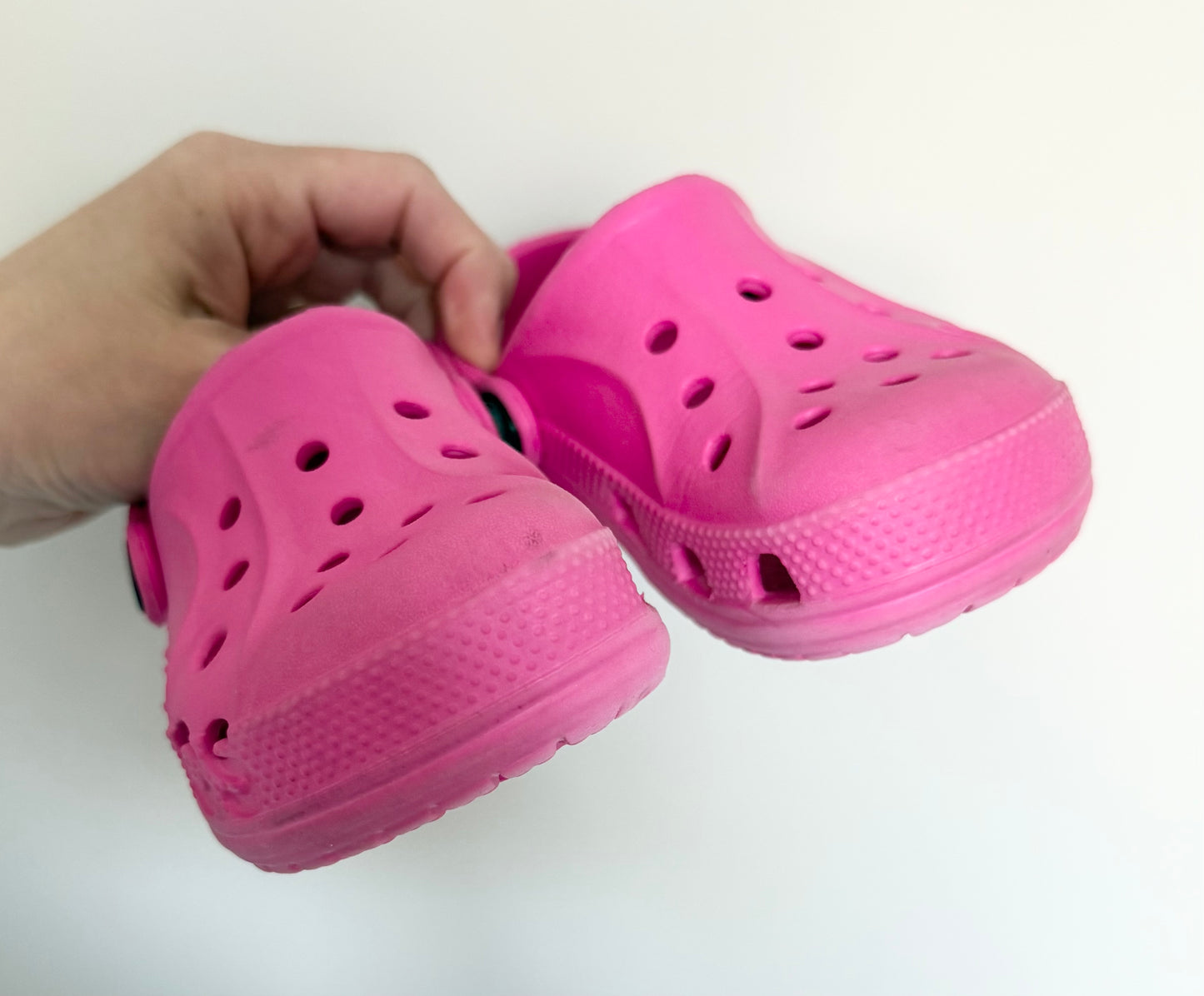 Crocs Pink Baya Clog Slip Ons (C9)