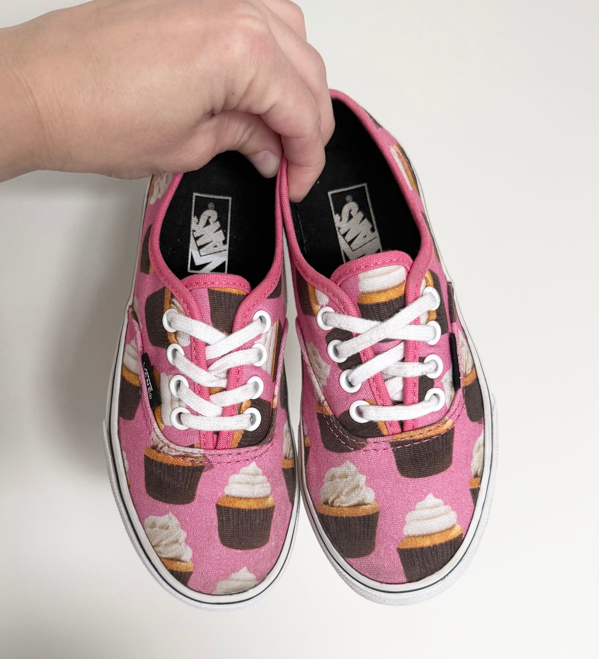 Vans Pink Cupcake Lace Up Sneakers (13)