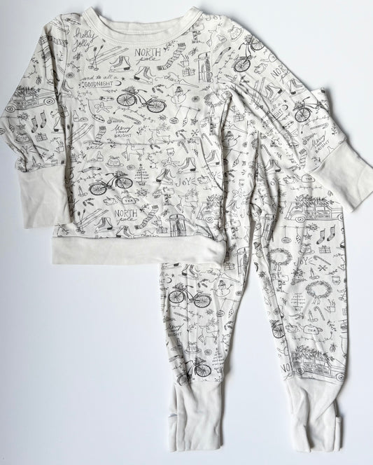 Goumi White Christmas Trinkets Two Piece Jogger Set (2-3 Years)