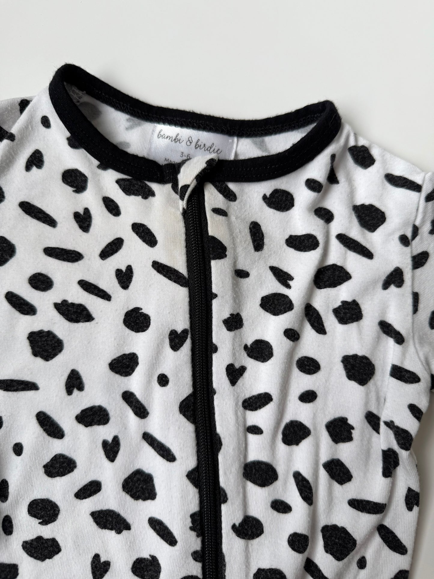 Bambi & Birdie White & Black Speckled Sleeper Romper (3-6 Months)