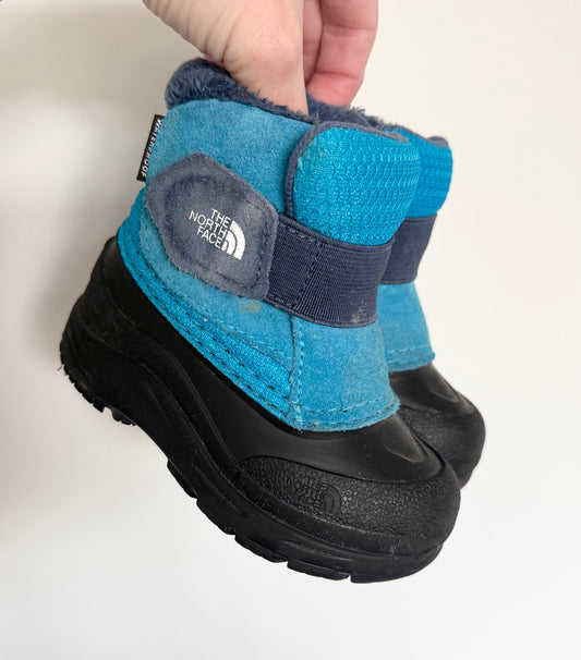 The North Face Alpenglow ll Blue Heat Seeker Boots (6)