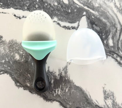 Boon Pulp Silicone Feeder - Grey & Mint