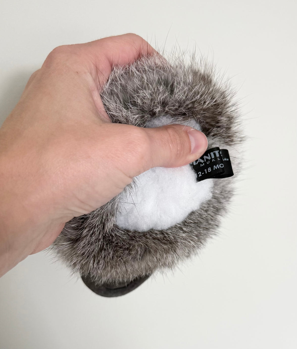 Manitobah Mukluks Grey Beaded Fur Trim Moccasin Slippers (4)