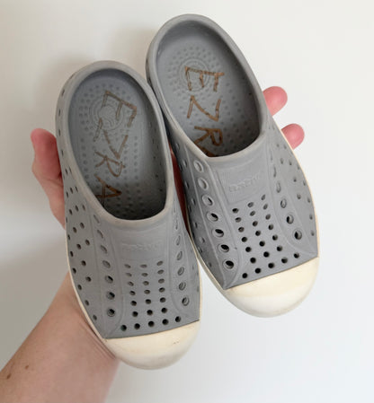 Native Light Grey Jefferson Slip Ons (10)