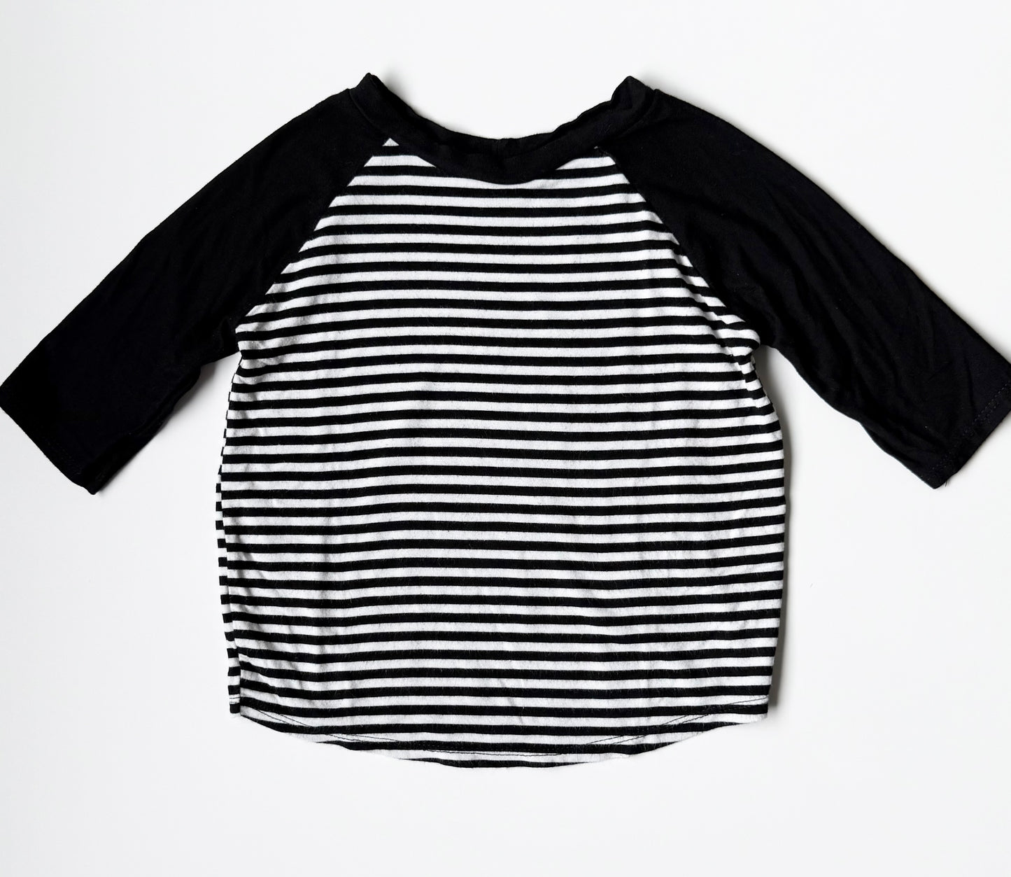 Quinn & Dot Black & White Striped 1/4 Length Sleeve Shirt (2T)
