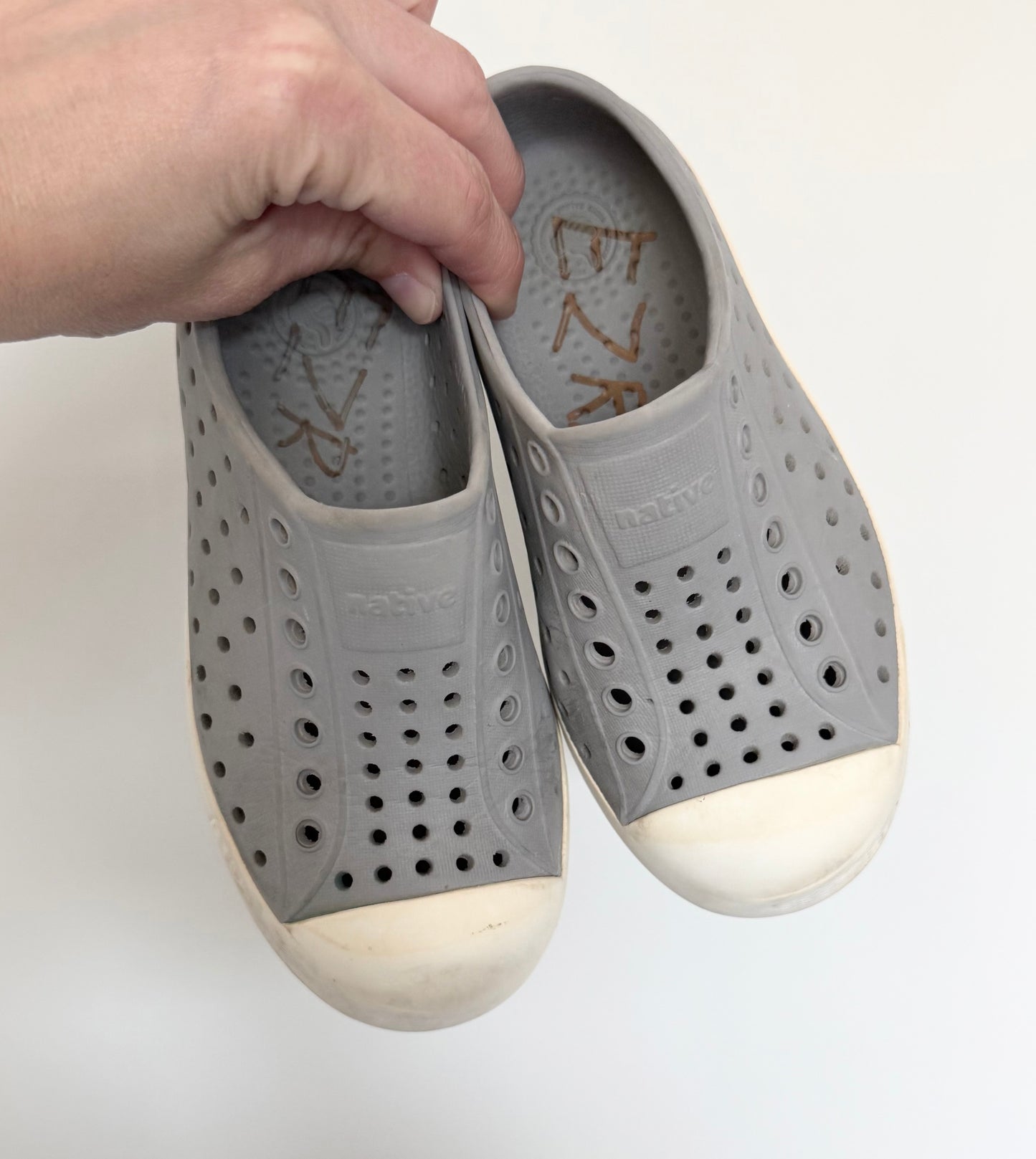 Native Light Grey Jefferson Slip Ons (10)