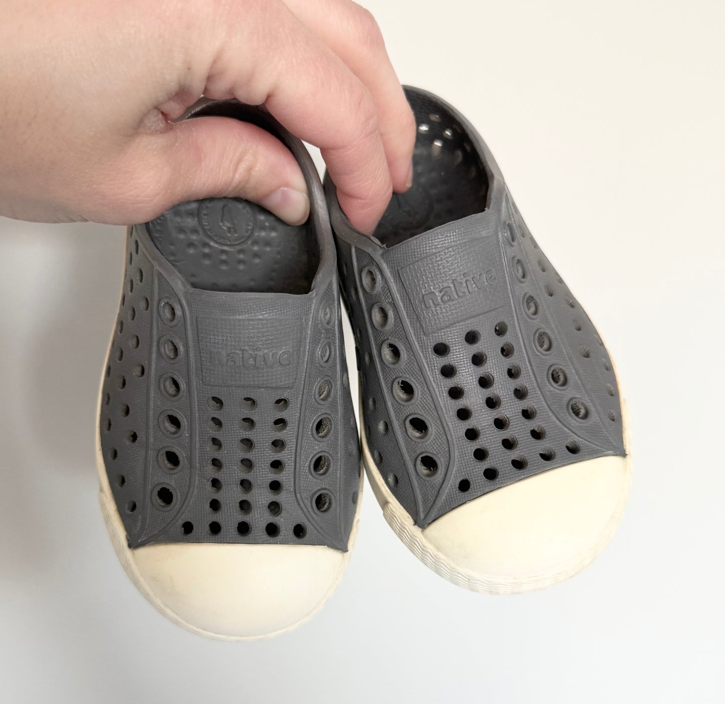 Native Grey Fade Jefferson Slip Ons (4)