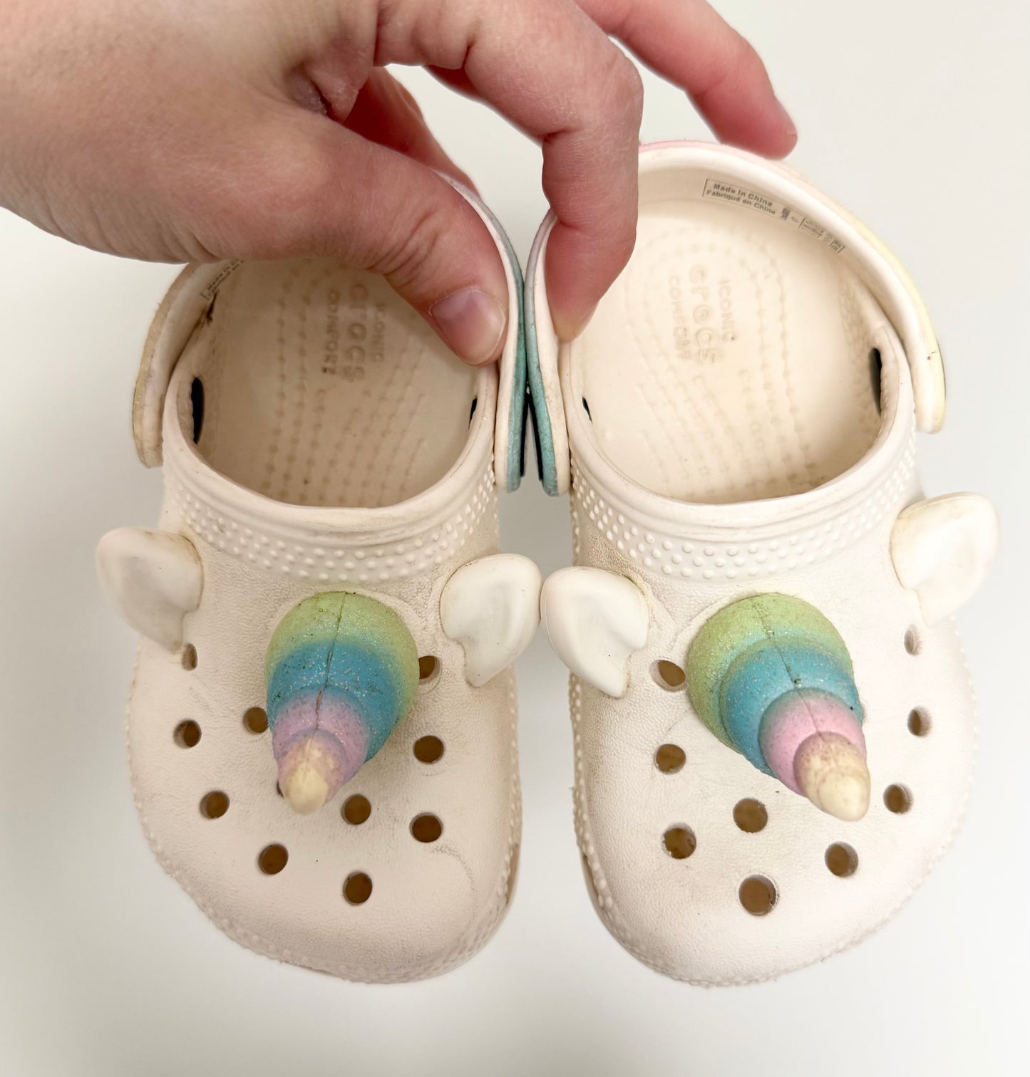Crocs White & Pastel Sparkle Rainbow Unicorn Slip On Clogs (7)