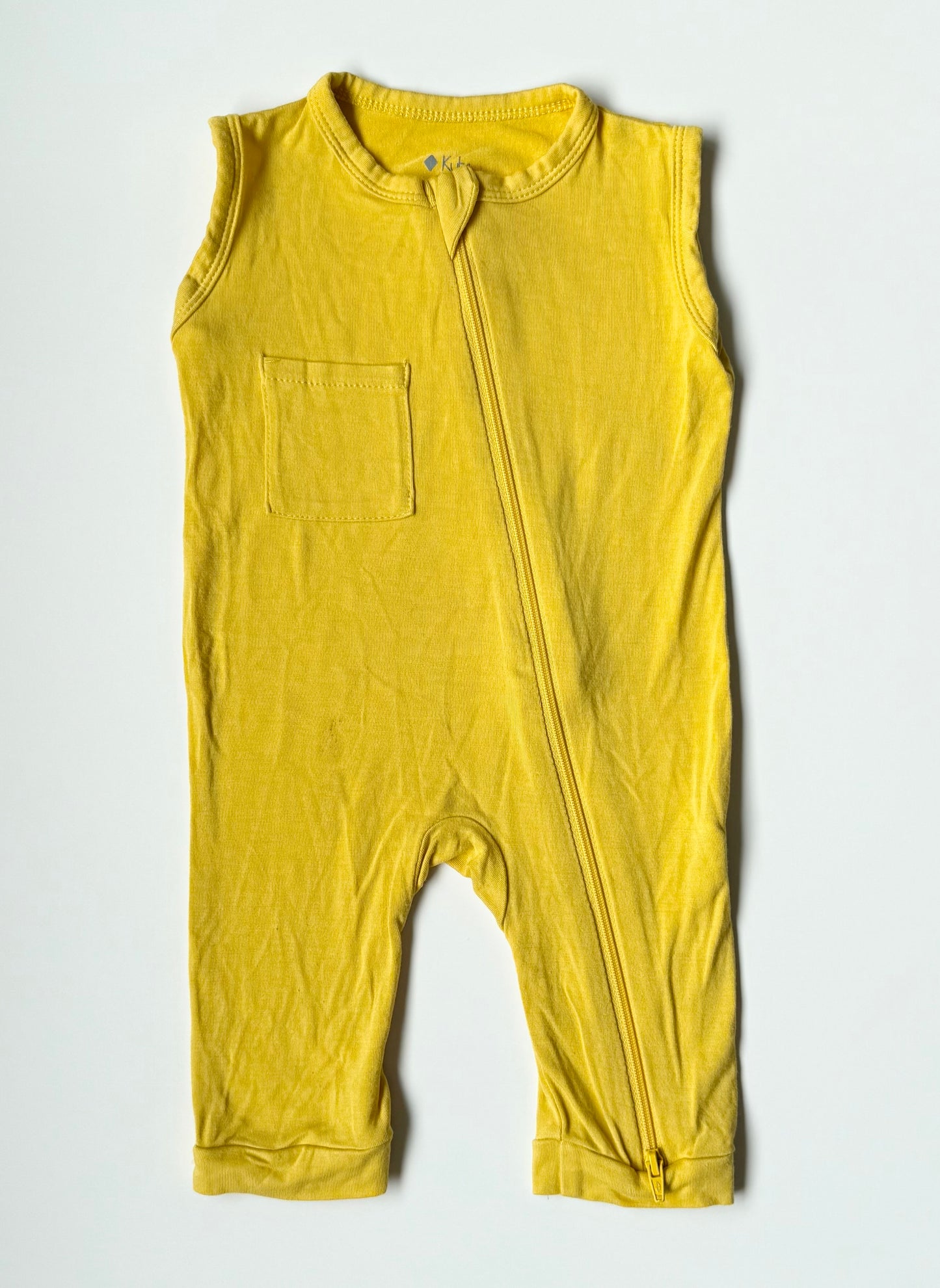 Kyte Pineapple Sleeveless Zipper Romper (3-6 Months)