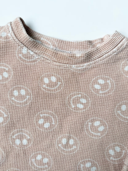 Dear Aspen Pink Smiley Waffle Sweater & Pants Set (2T)