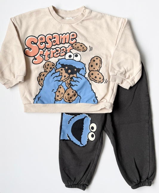 H&M x Sesame Street Grey & Beige Cookie Monster Sweater & Pants Set (18-24 Months)