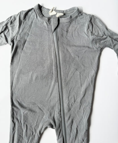 Kyte Charcoal Zipper Footie Sleeper (0-3 Months)