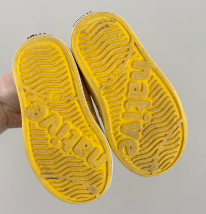 Native Yellow Jefferson Slip Ons (7)