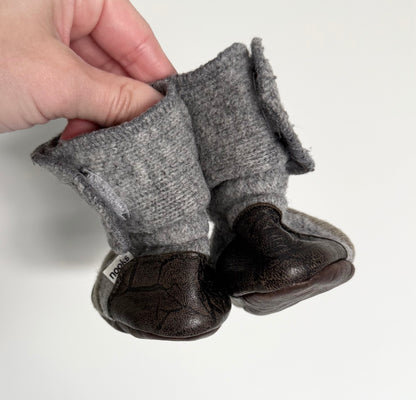 Nooks Grey & Brown Wool Booties (2.5/3)