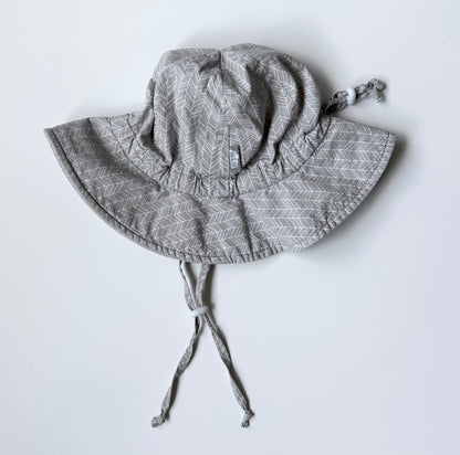 Jan & Jul Grey Chevron Sun Hat (2-5 Years)