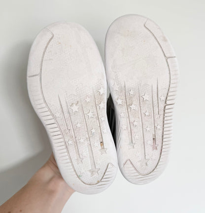 Nike Star Runner Light Grey & Pink Mesh Stretch Lace & Velcro Sneakers (9)