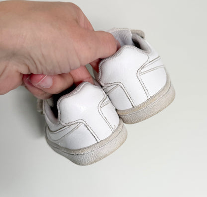 Nike Court Royale TDV All White Velcro Sneakers (5)