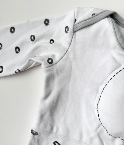 Nested Bean White & Grey Weighted Long Sleeve Zen Classic Bodysuit (3-6 Months)