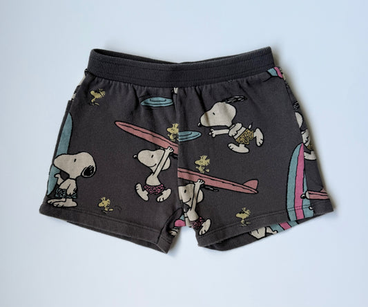 Zara x Peanuts Dark Grey Surfing Snoopy Shorts (2-3 Years)