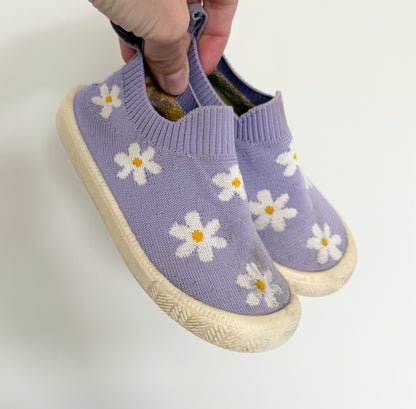Jan & Jul Purple Daisy Knit Slip Ons (9)
