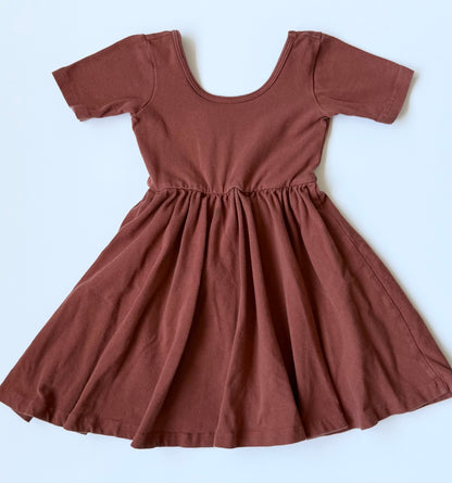Alice + Ames Brown Short Sleeve Ballet Twirl Dress (3T)