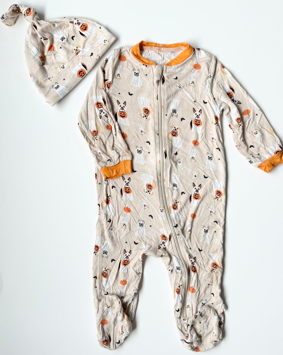Milkberry Orange Halloween Dogs Sleeper & Matching Hat (6-9 Months)