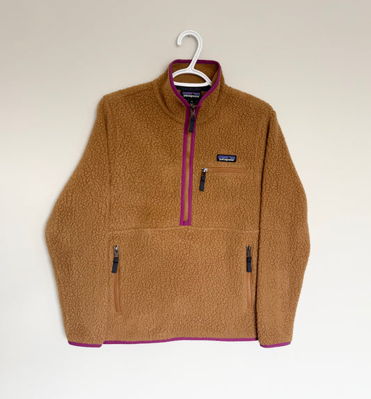 Women's Patagonia Retro Pile Marsupial Pullover - Nest Brown & Amaranth Pink (Extra Small)