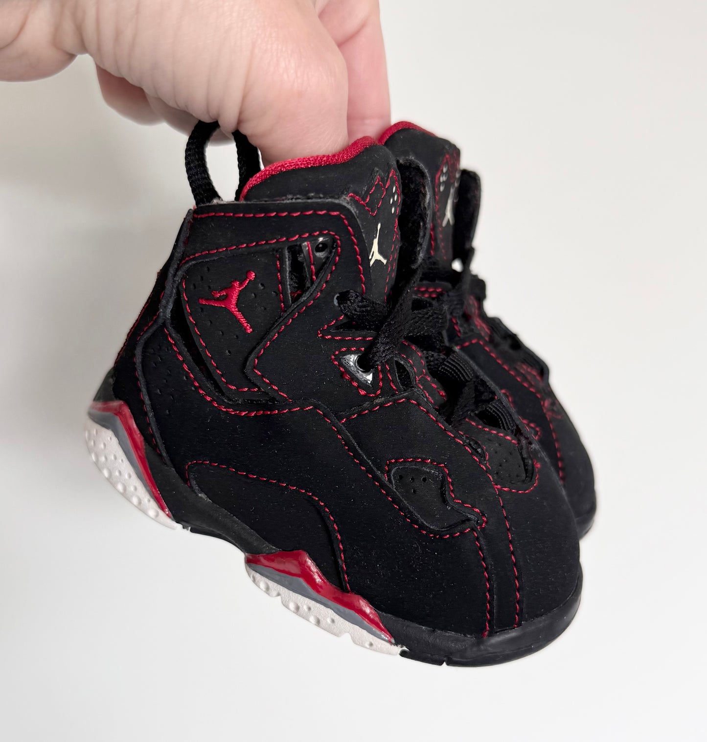 Jordan True Flight Black & Red High Top Lace Up Sneakers (3)