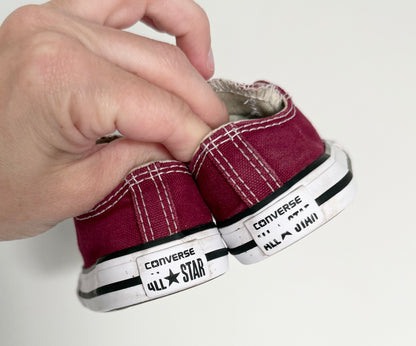 Converse Maroon Lace Up Sneakers (4)